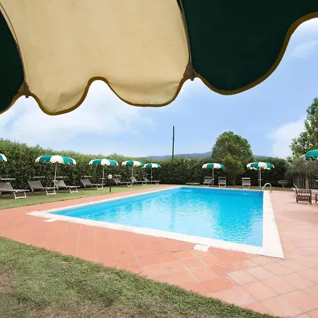 Vintage In With Swimming Pool Magione